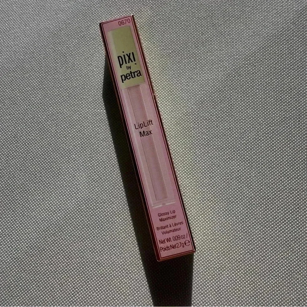 NWT Pixi LipLift Max Color: Petal Ice